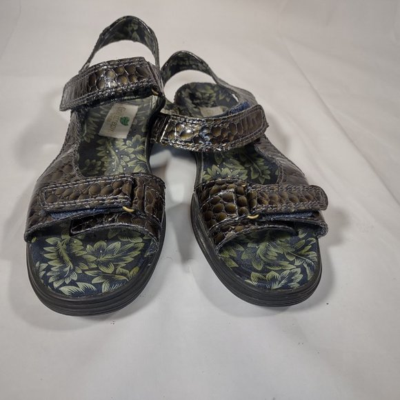 Golfstream Sandals Women's Size 6 E-2064 Green Faux Alligator - Picture 4 of 9